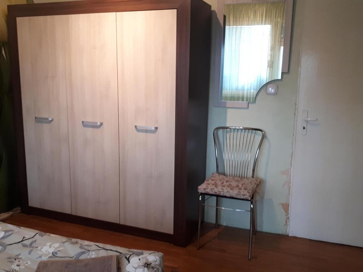2 Bedrooms With Private Bath And Balcony Near The Airport 索菲亞 外观 照片